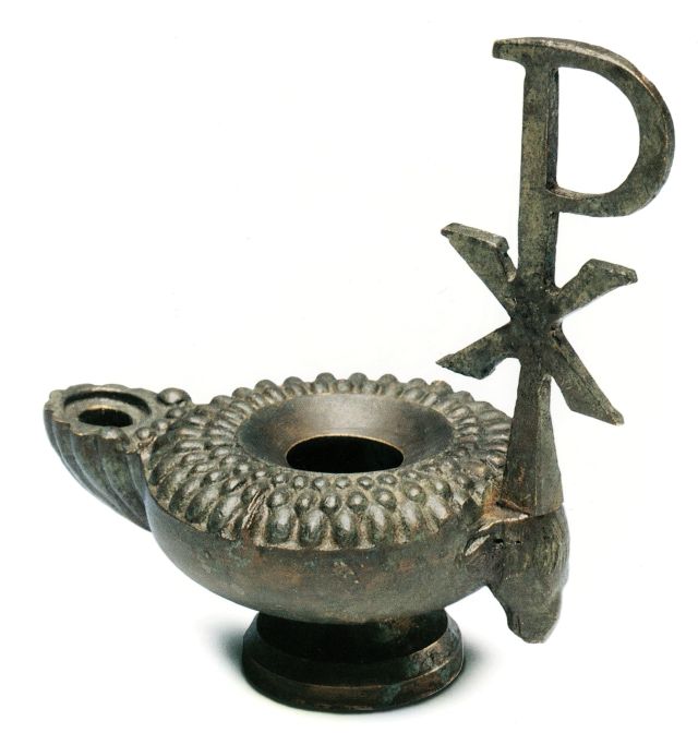 Antička svjetiljka iz Siska.
